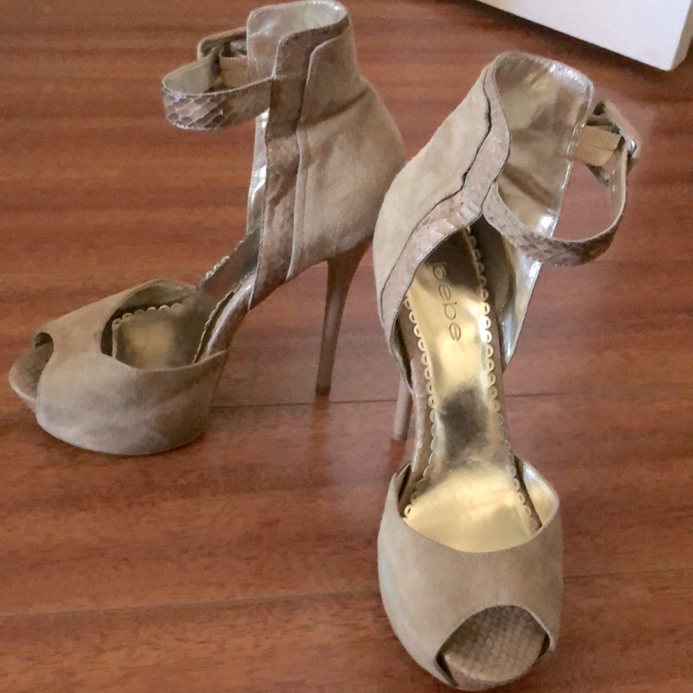 bebe Lucie Suede Peep Toe Heels Tan 7